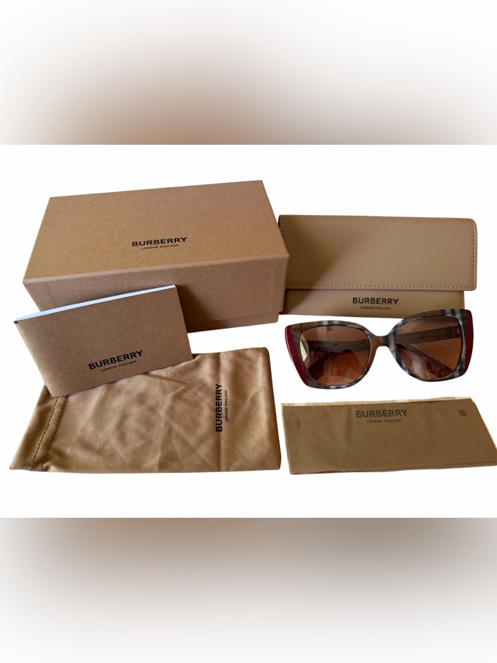 Burberry Meryl 4393 Sunglasses Full Inclusion - Picture 7 of 7